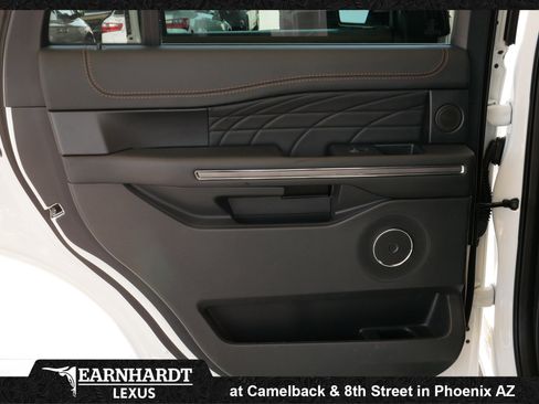 Used 2022 Ford Expedition Platinum AWD/4WD image 22