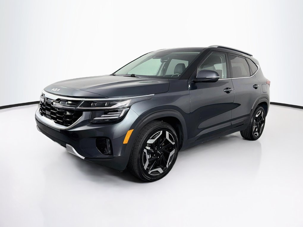 Used 2024 Kia Seltos SX AWD/4WD image 3