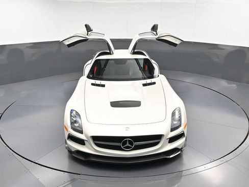 Used 2014 Mercedes-Benz SLS AMG Black Series image 38