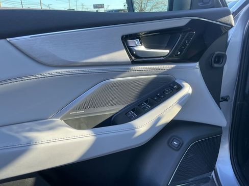 New 2026 Acura MDX Advance Package image 9