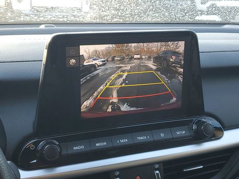 Certified 2024 Kia Forte LXS w/ LXS Technology Package image 19