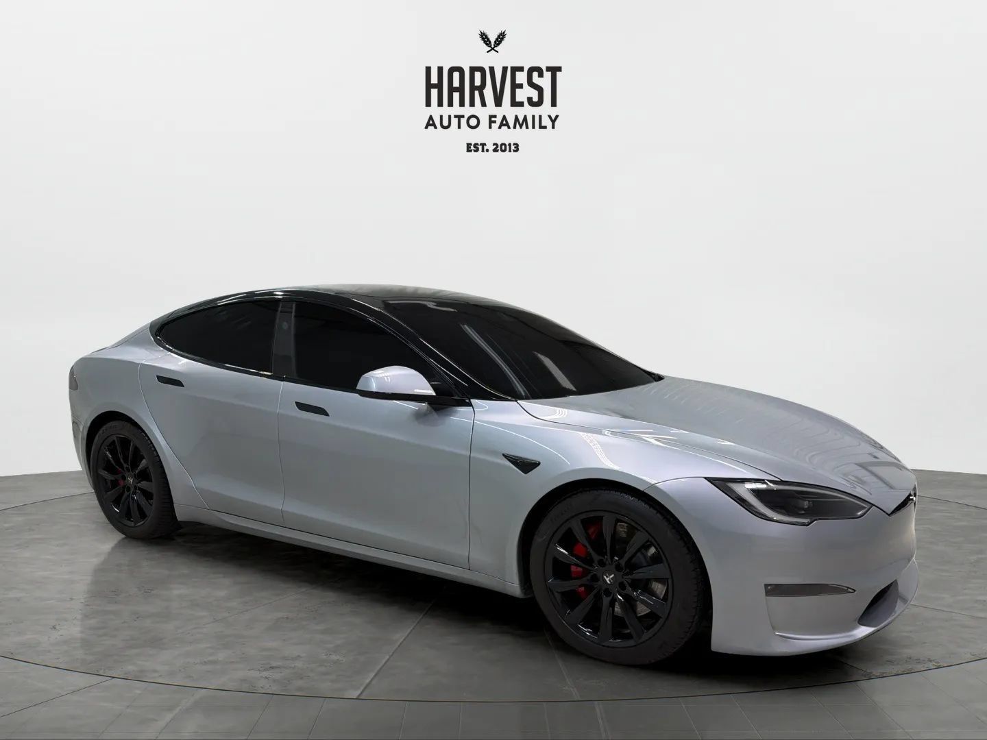 Used 2025 Tesla Model S Plaid AWD/4WD image 9