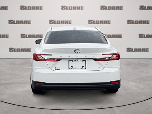 Used 2025 Toyota Camry LE FWD image 4