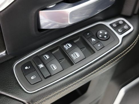 Used 2024 RAM 2500 Laramie w/ Snow Chief Group AWD/4WD image 24