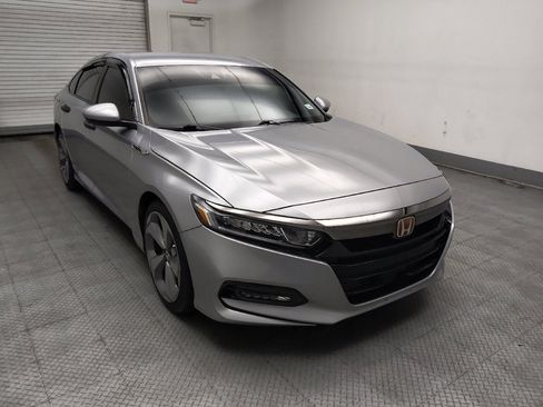 Used 2018 Honda Accord Sport image 13