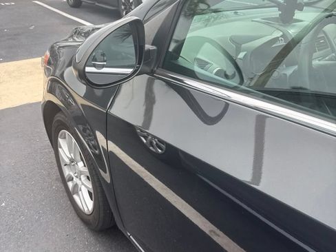 Used 2014 Chevrolet Sonic LT w/ Wheels and Fog Lamp Package FWD image 4