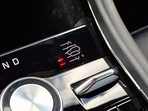 Used 2022 Jeep Grand Cherokee L Overland image 27