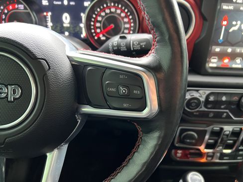 Used 2021 Jeep Wrangler Unlimited Rubicon w/ Uconnect 4C Nav & Sound Group image 29