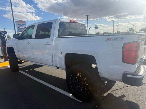 Used 2017 Chevrolet Silverado 1500 LT w/ All Star Edition AWD/4WD image 5