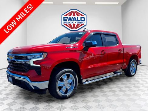 Used 2024 Chevrolet Silverado 1500 LT w/ LPO, Dark Essentials Package AWD/4WD image 1
