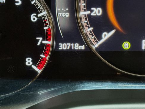 Used 2024 MAZDA CX-30 AWD 2.5 S w/ Select Sport Pkg image 19