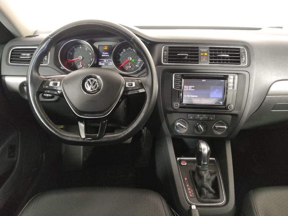 Used 2017 Volkswagen Jetta SE FWD image 22