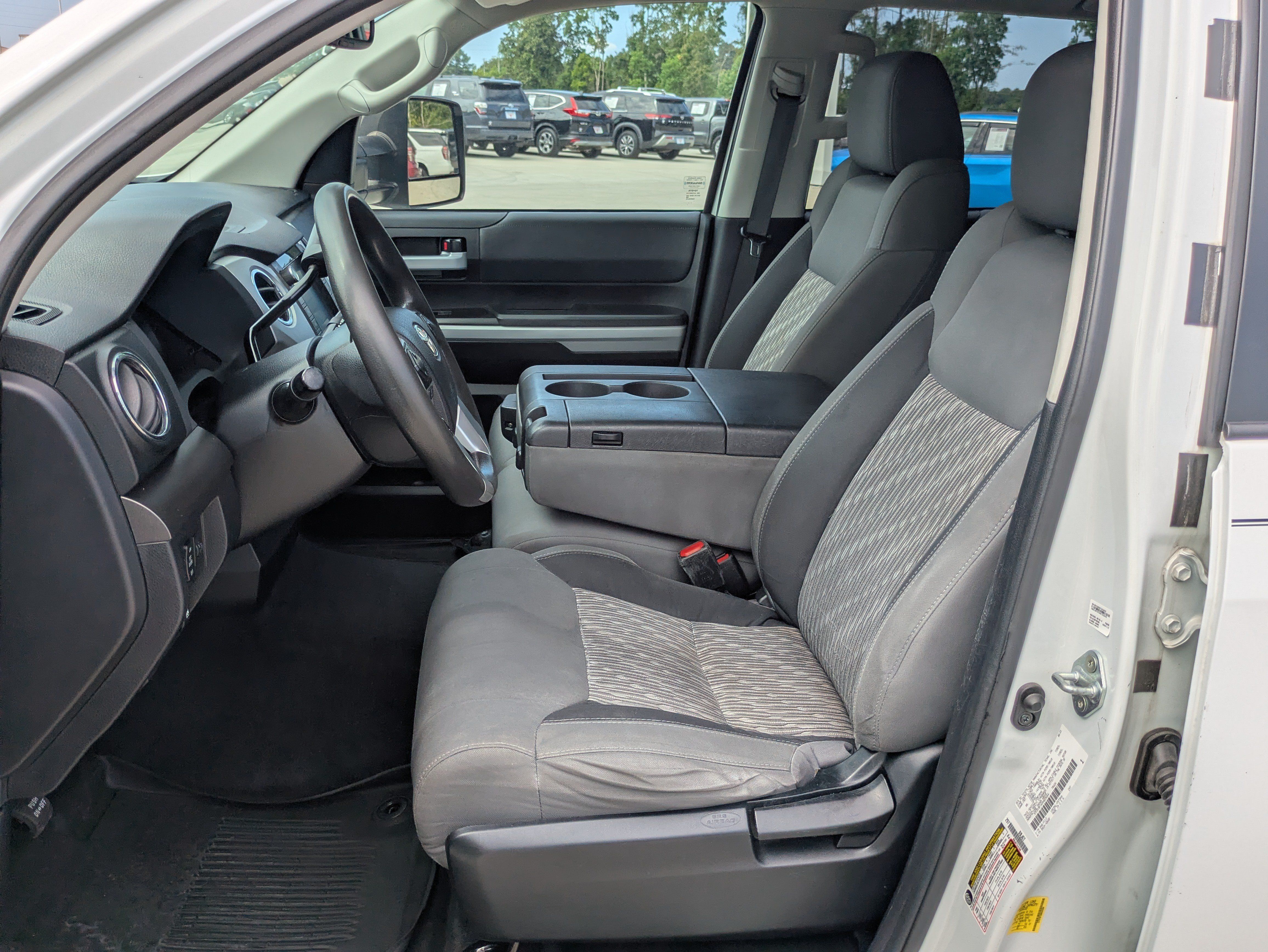 Used 2021 Toyota Tundra SR5 AWD/4WD image 11