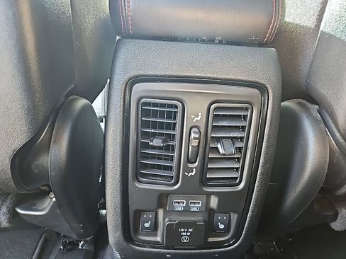 Used 2025 Dodge Durango GT image 20