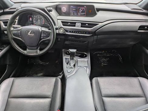 Used 2021 Lexus UX 200 w/ Premium Package FWD image 16