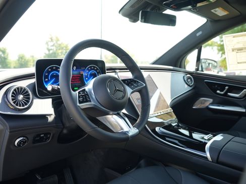 New 2025 Mercedes-Benz EQE 350+ 4MATIC SUV image 37