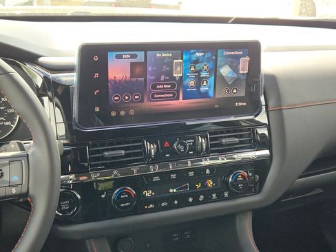New 2026 Nissan Pathfinder Rock Creek AWD/4WD image 15