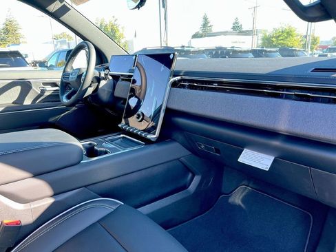 New 2026 GMC Sierra EV Elevation w/ Premium Package image 61