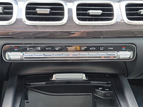 Used 2020 Mercedes-Benz GLE 350 4MATIC image 27