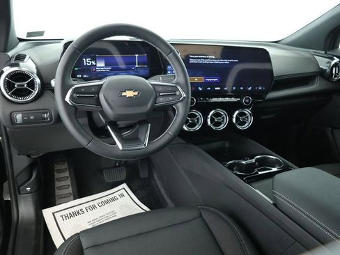 Used 2025 Chevrolet Blazer EV LT image 10