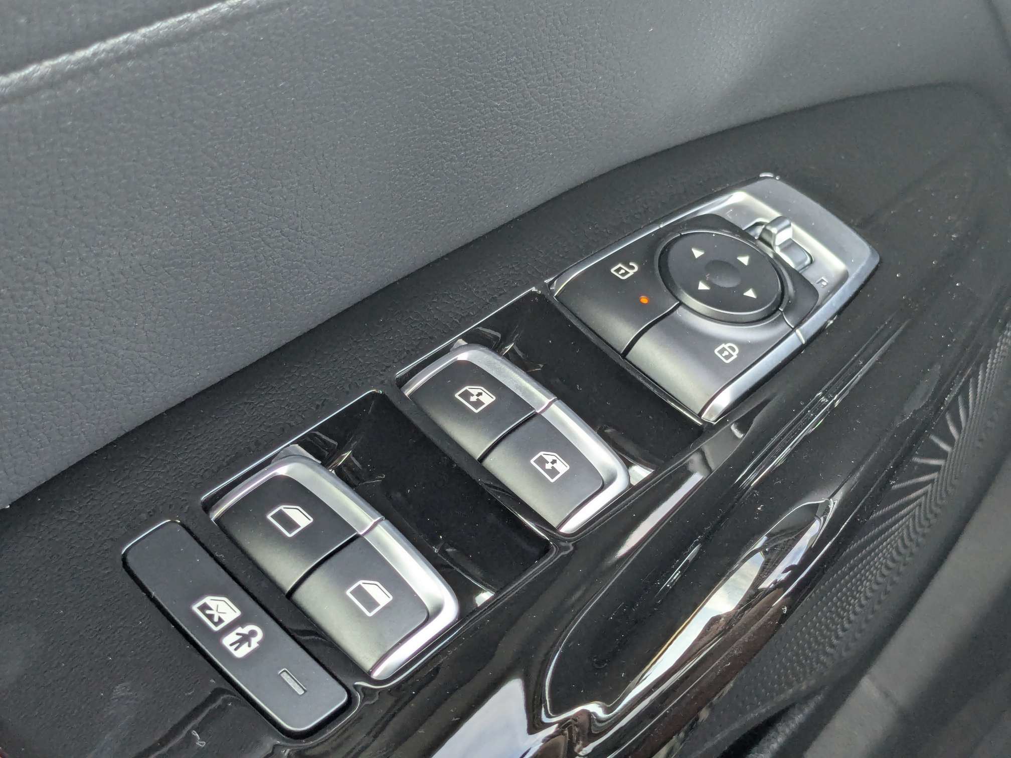 New 2026 Kia K5 GT-Line w/ GT-Line Red Interior Package FWD image 29