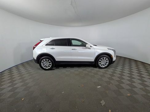Certified 2023 Cadillac XT4 Luxury w/ Cold Weather Package image 4