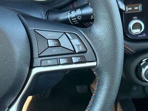 New 2025 Nissan Versa SR w/ Trunk Package image 26