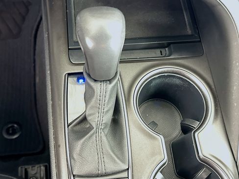 Used 2024 Toyota Camry SE image 22