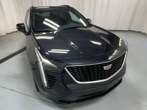 Used 2023 Cadillac XT4 Sport AWD/4WD image 3