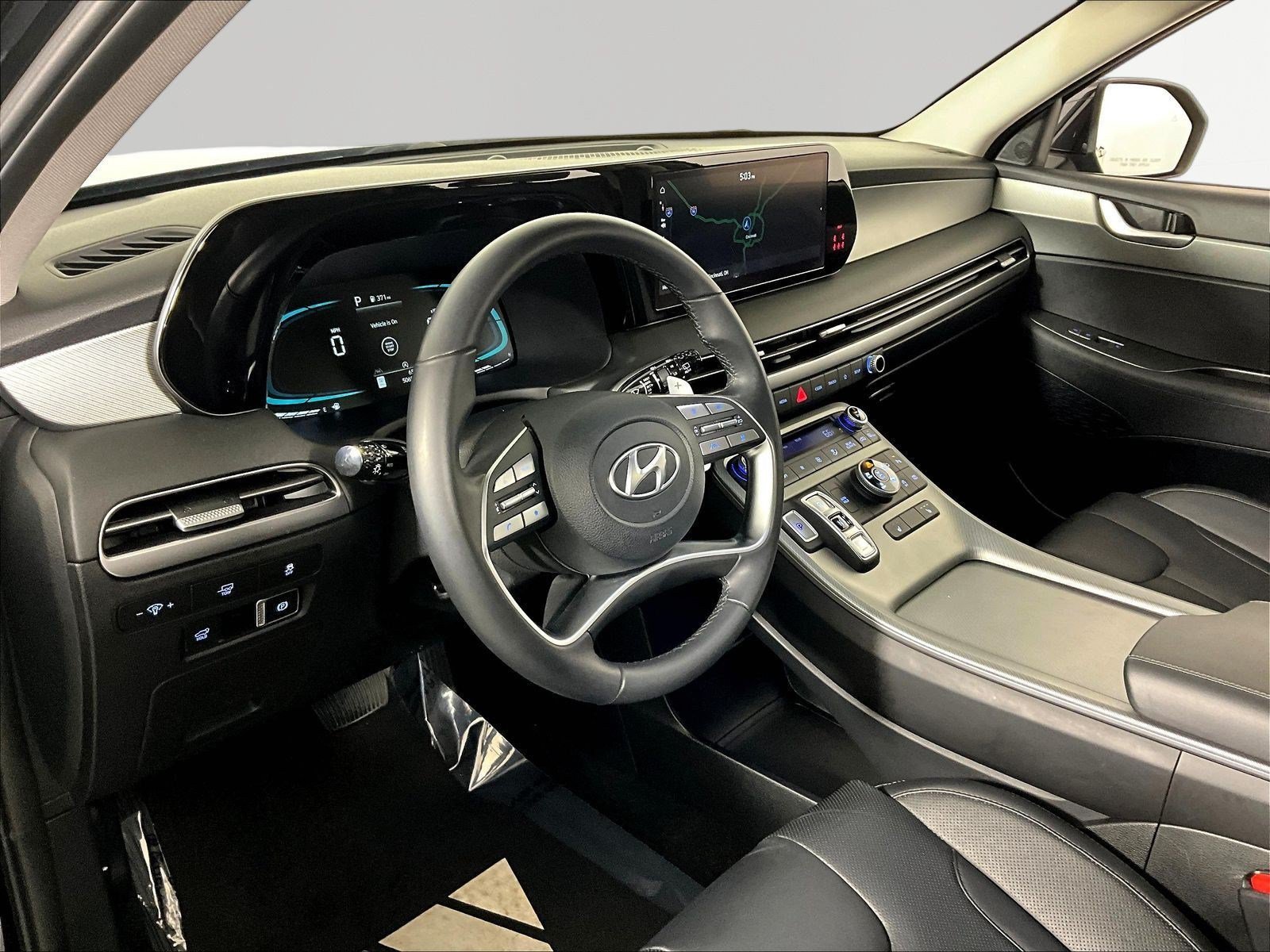 Used 2023 Hyundai Palisade SEL w/ Cargo Package AWD/4WD image 17