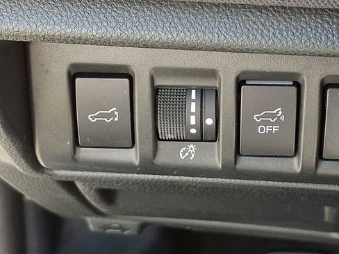 Certified 2025 Subaru Outback Premium image 26