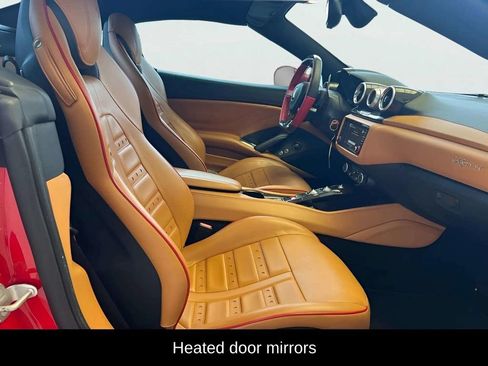 Used 2016 Ferrari California T RWD image 18