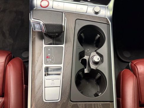 Used 2020 Audi S6 Premium Plus w/ S Sport Package image 57