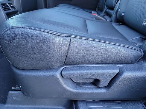 Used 2023 Honda Passport EX-L image 14