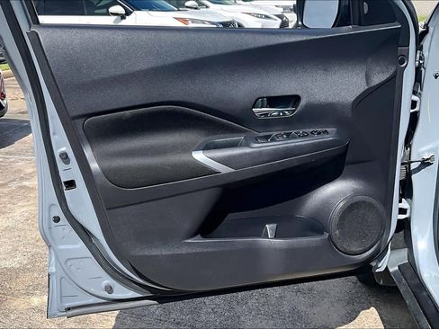 Certified 2023 Nissan Kicks SV image 20