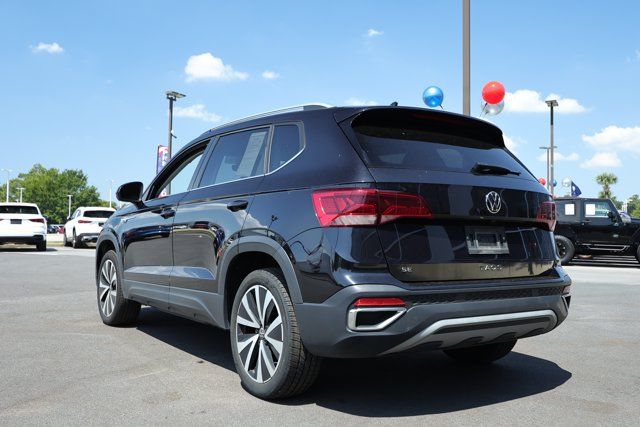 Used 2024 Volkswagen Taos SE FWD image 5