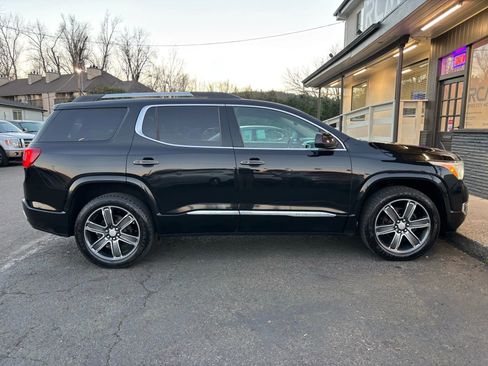 Used 2018 GMC Acadia Denali image 5