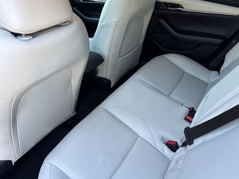 Used 2021 MAZDA MAZDA3 Premium Plus image 9