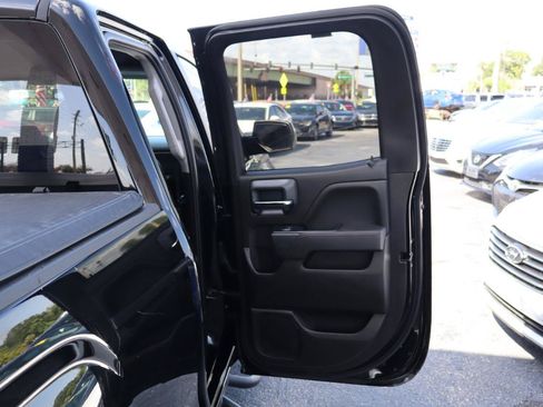 Used 2018 GMC Sierra 1500 SLT w/ All Terrain X Package AWD/4WD image 20