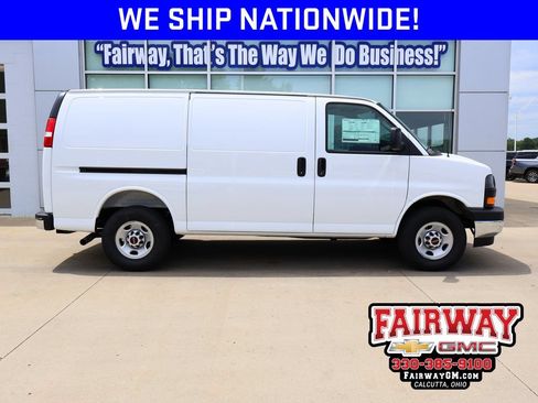 New 2026 GMC Savana 2500 w/ Enhanced Convenience Package RWD image 1