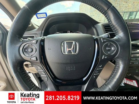 Used 2018 Honda Pilot Elite image 17