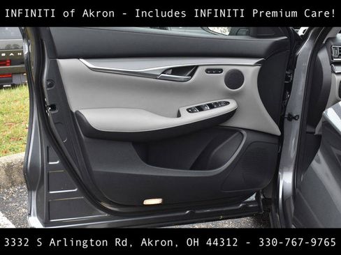 New 2025 INFINITI QX50 Luxe image 9