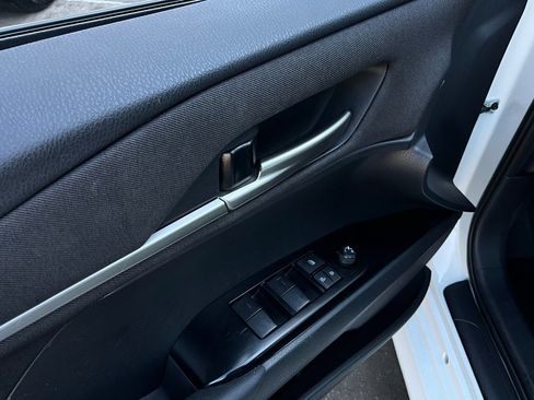 Used 2025 Toyota Camry LE image 18