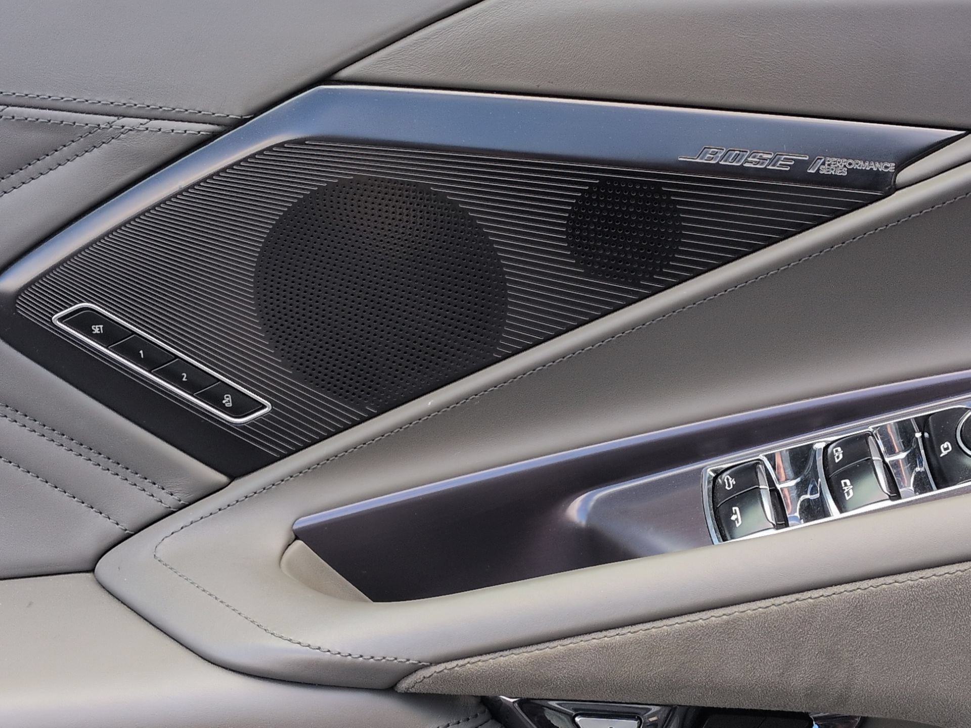 Used 2024 Chevrolet Corvette E-Ray AWD/4WD image 23