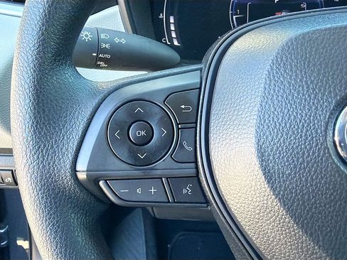 Used 2026 Toyota Corolla LE image 33