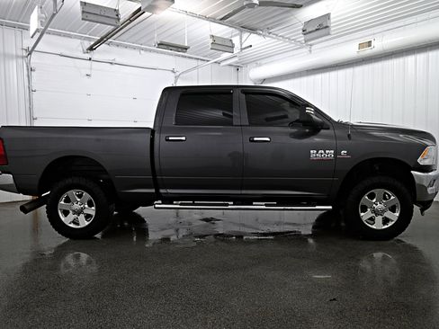 Used 2015 RAM 2500 Big Horn image 31