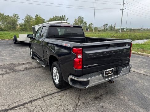 Used 2024 Chevrolet Silverado 1500 LT AWD/4WD image 5