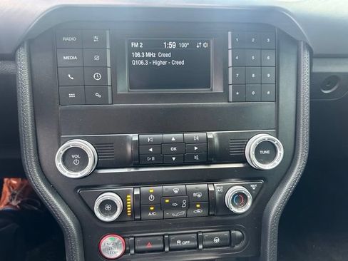 Used 2022 Ford Mustang GT RWD image 9