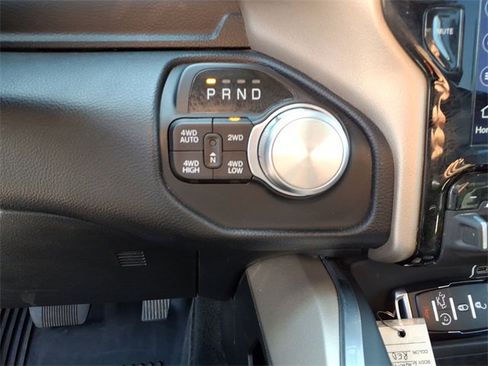 Used 2022 RAM 1500 Laramie image 16