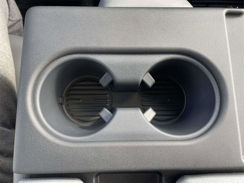 New 2026 Ford F250 XL w/ XL Chrome Package image 18